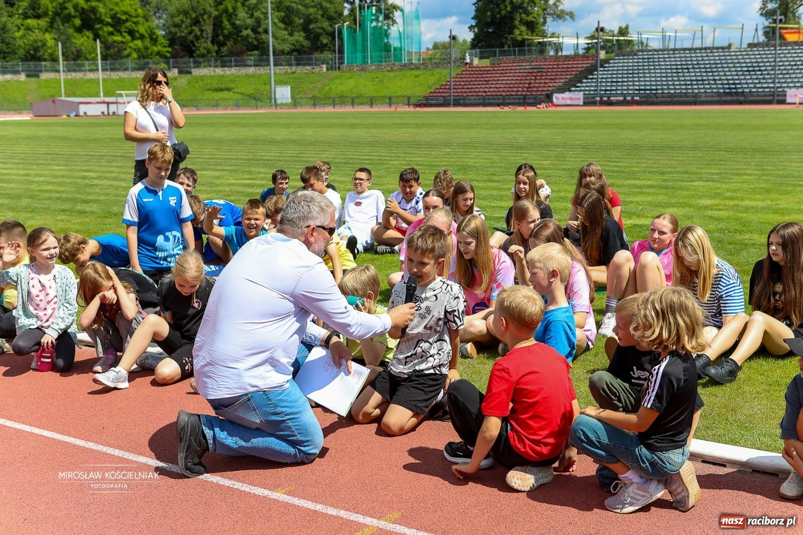 Zdjęcie w galerii na portalu naszraciborz.pl: Dni Raciborza 2026 rozpoczęte Dniem Sportu. Olimpijczycy spotkali się z dziećmi i młodzieżą wiadomości z regionu