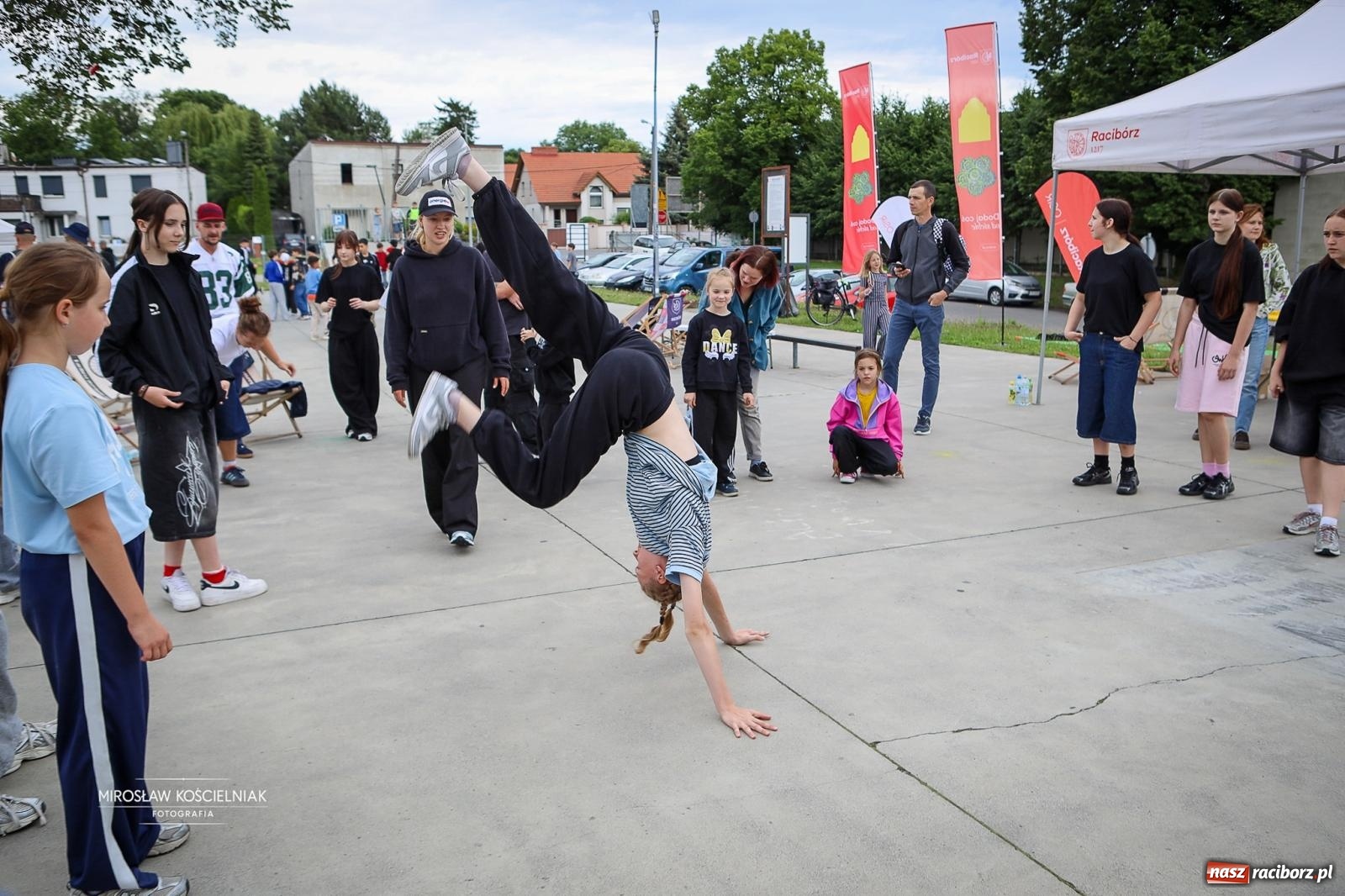 Zdjęcie w galerii na portalu naszraciborz.pl: Breaking Graffiti i Muzyka vol. 5 z bboy MACHINE wiadomości z regionu