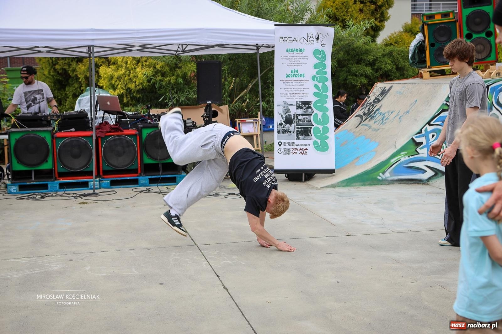 Zdjęcie w galerii na portalu naszraciborz.pl: Breaking Graffiti i Muzyka vol. 5 z bboy MACHINE wiadomości z regionu