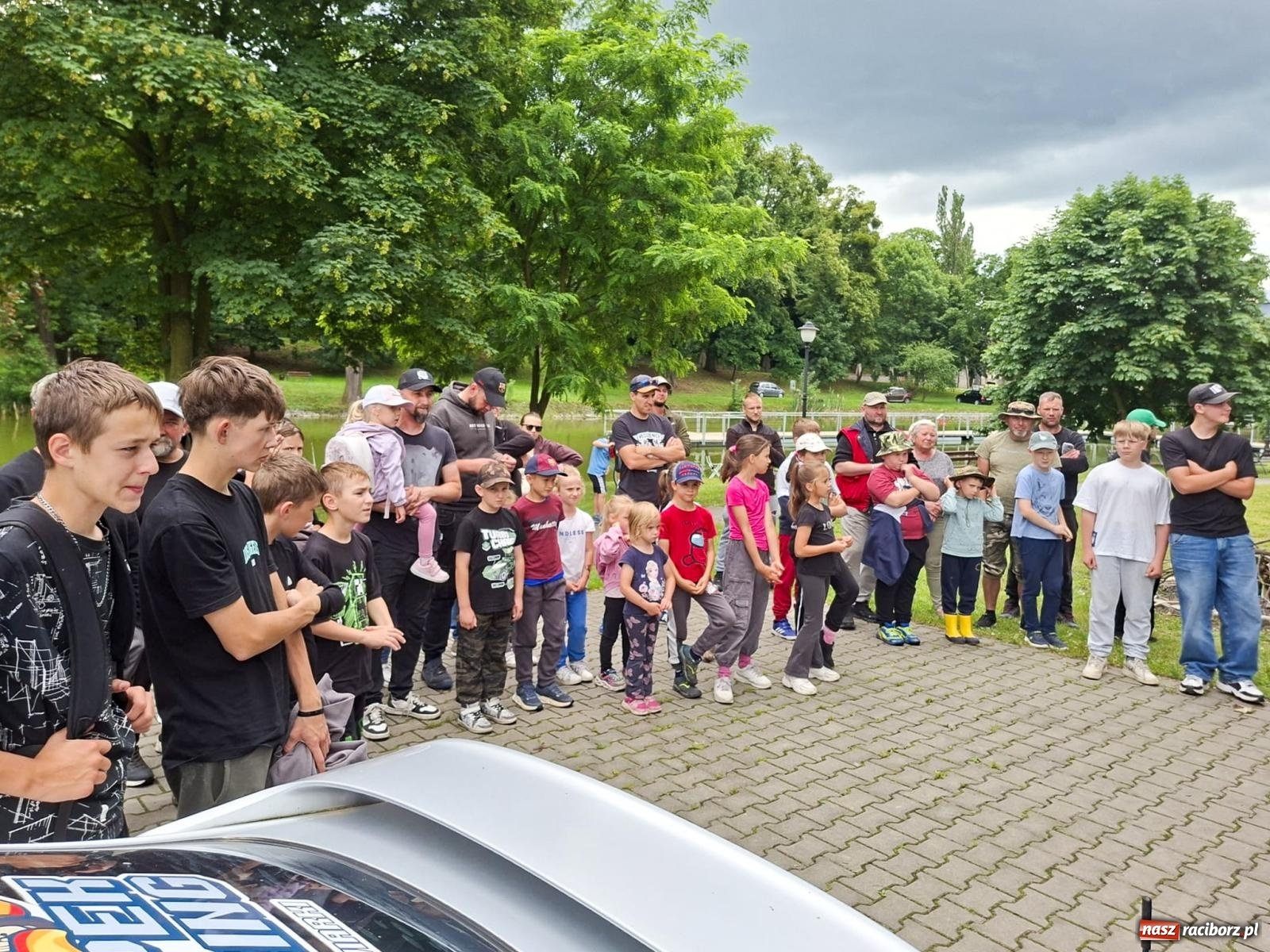 Zdjęcie w galerii na portalu naszraciborz.pl: Rodzinne wędkowanie w Krowiarkach. Puchar Wójta dla Patryka i Szymona Lepiorzów wiadomości z regionu