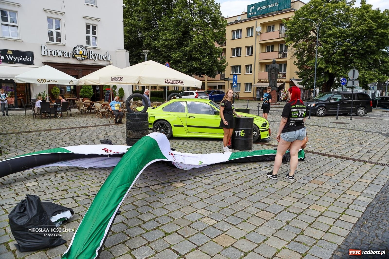 Zdjęcie w galerii na portalu naszraciborz.pl: Supercars. Motoryzacyjne atrakcje podczas Dni Raciborza wiadomości z regionu