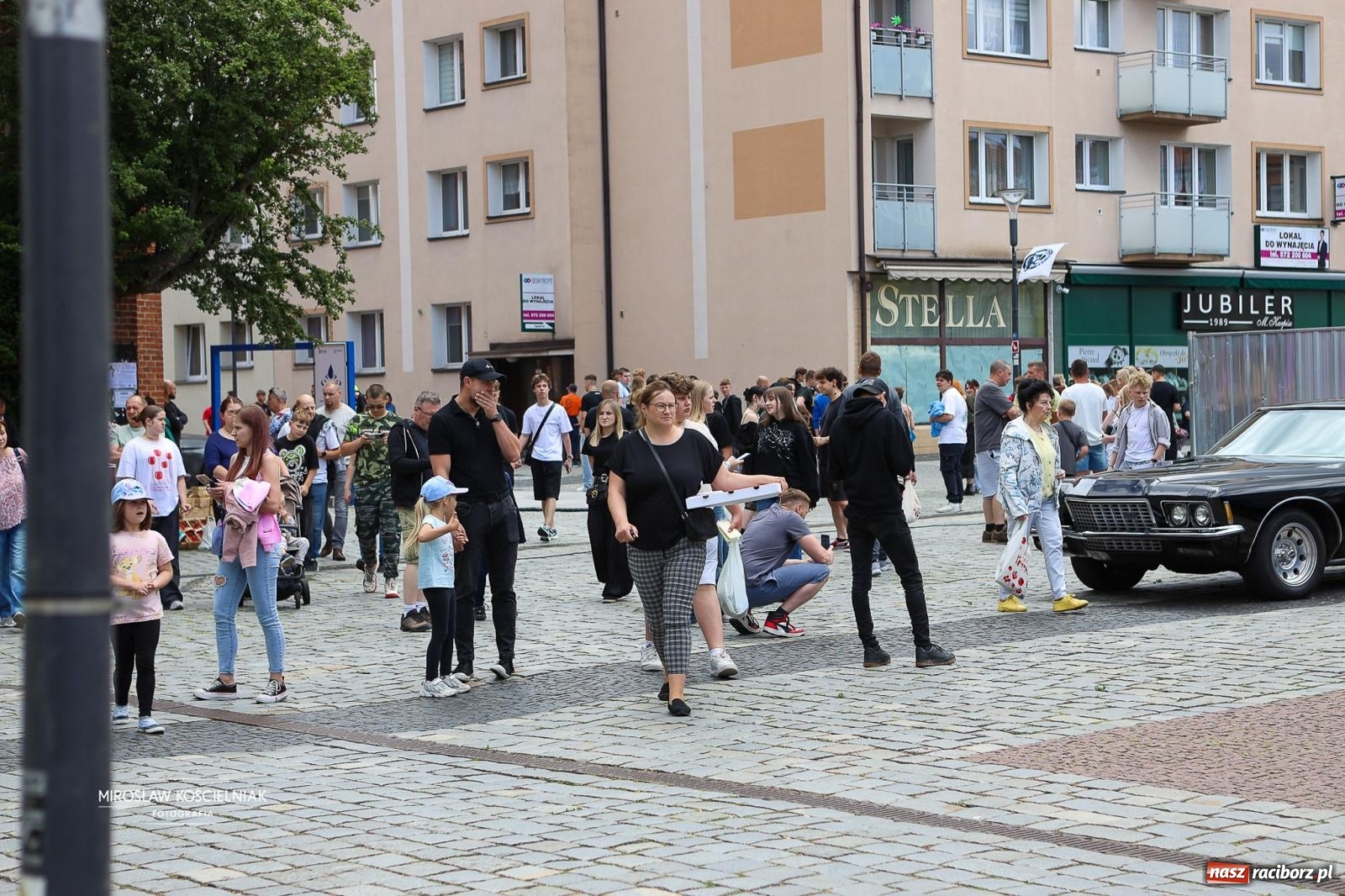 Zdjęcie w galerii na portalu naszraciborz.pl: Supercars. Motoryzacyjne atrakcje podczas Dni Raciborza wiadomości z regionu
