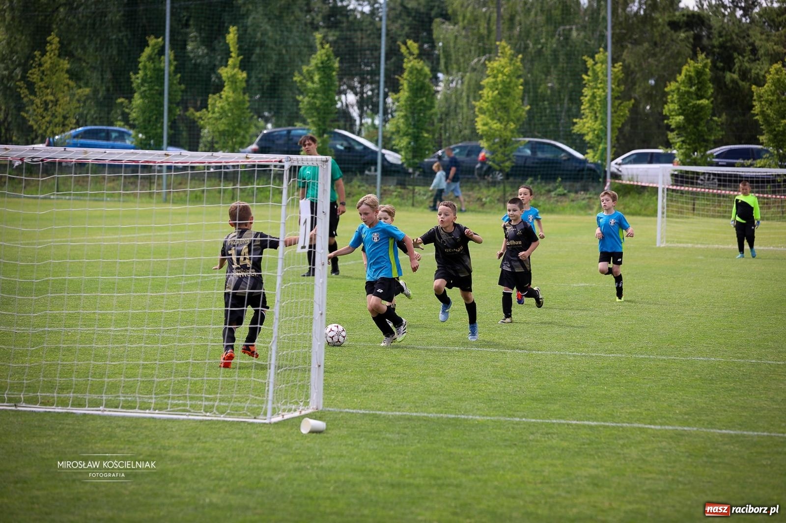 Zdjęcie w galerii na portalu naszraciborz.pl: Międzynarodowy Turniej Piłki Nożnej V4 Cup 2026 w Raciborzu – dwa dni rywalizacji młodych talentów wiadomości z regionu