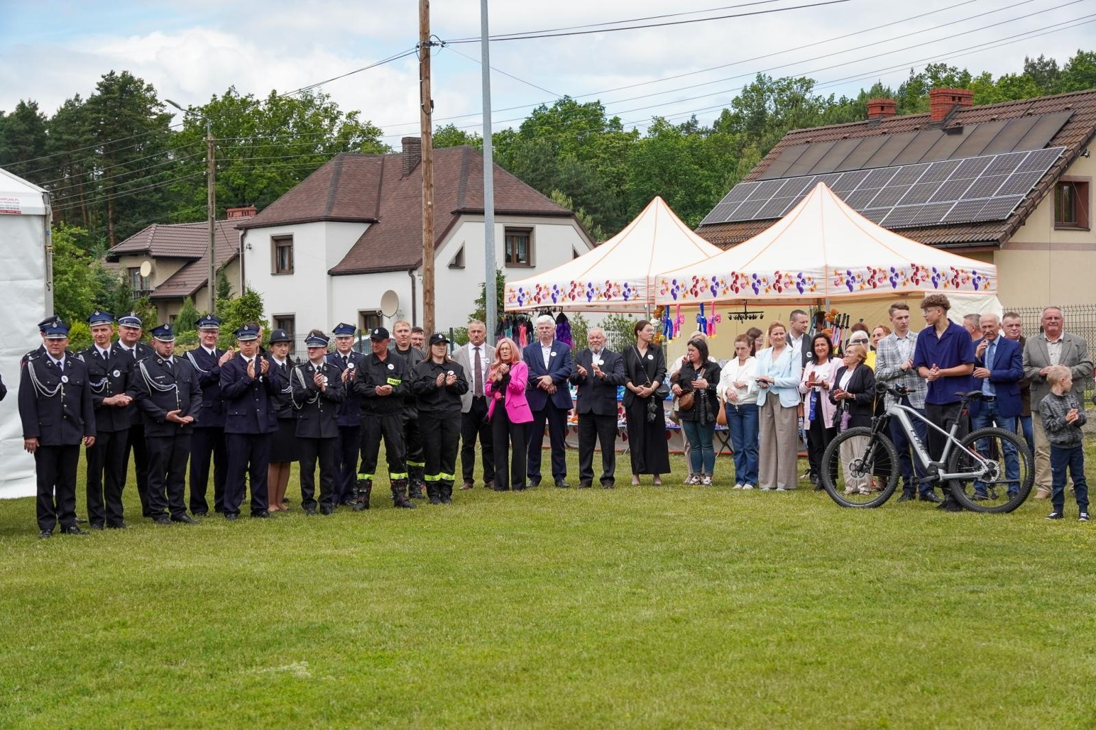 Zdjęcie w galerii na portalu naszraciborz.pl: Górki Śląskie świętują 600 lat historii i 140 lat ochotniczej straży pożarnej wiadomości z regionu