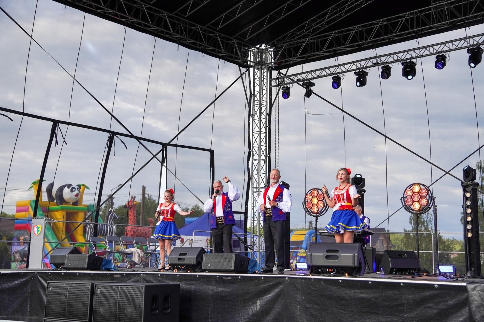 Zdjęcie w galerii na portalu naszraciborz.pl: Górki Śląskie świętują 600 lat historii i 140 lat ochotniczej straży pożarnej wiadomości z regionu