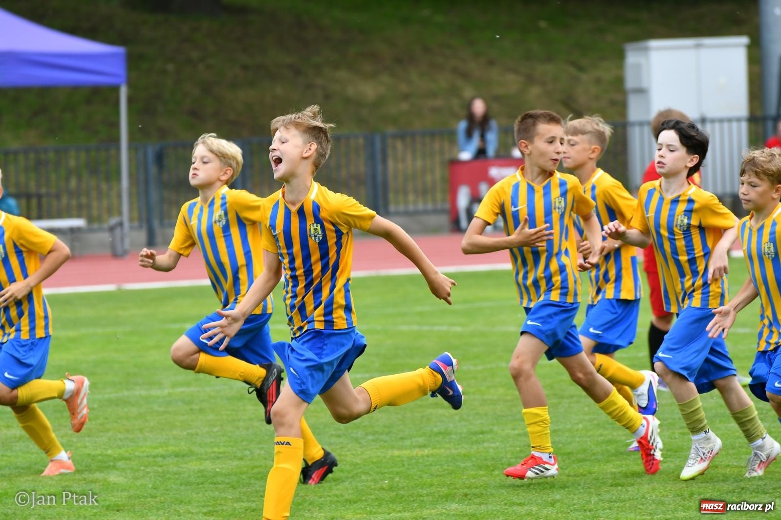 Zdjęcie w galerii na portalu naszraciborz.pl: Racibórz Trophy 2026 – Akademia GKS Jastrzębie zwycięzcą turnieju U11 wiadomości z regionu
