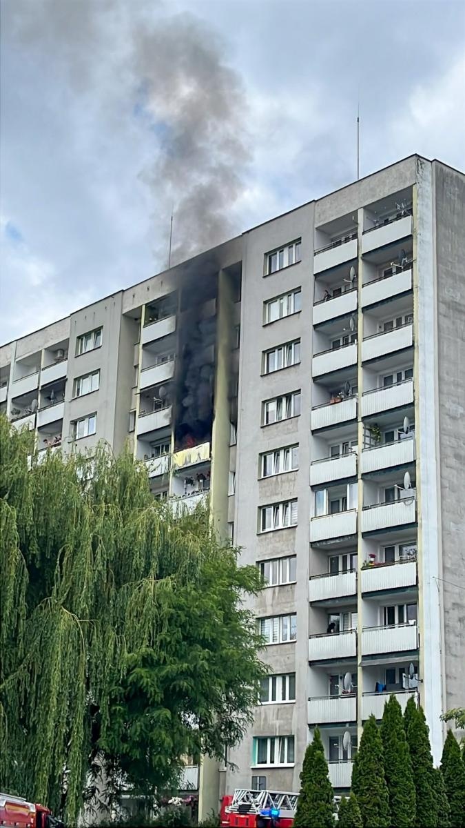 Zdjęcie w galerii na portalu naszraciborz.pl: Pożar mieszkania przy ul. Katowickiej w Raciborzu [FOTO i WIDEO] wiadomości z regionu