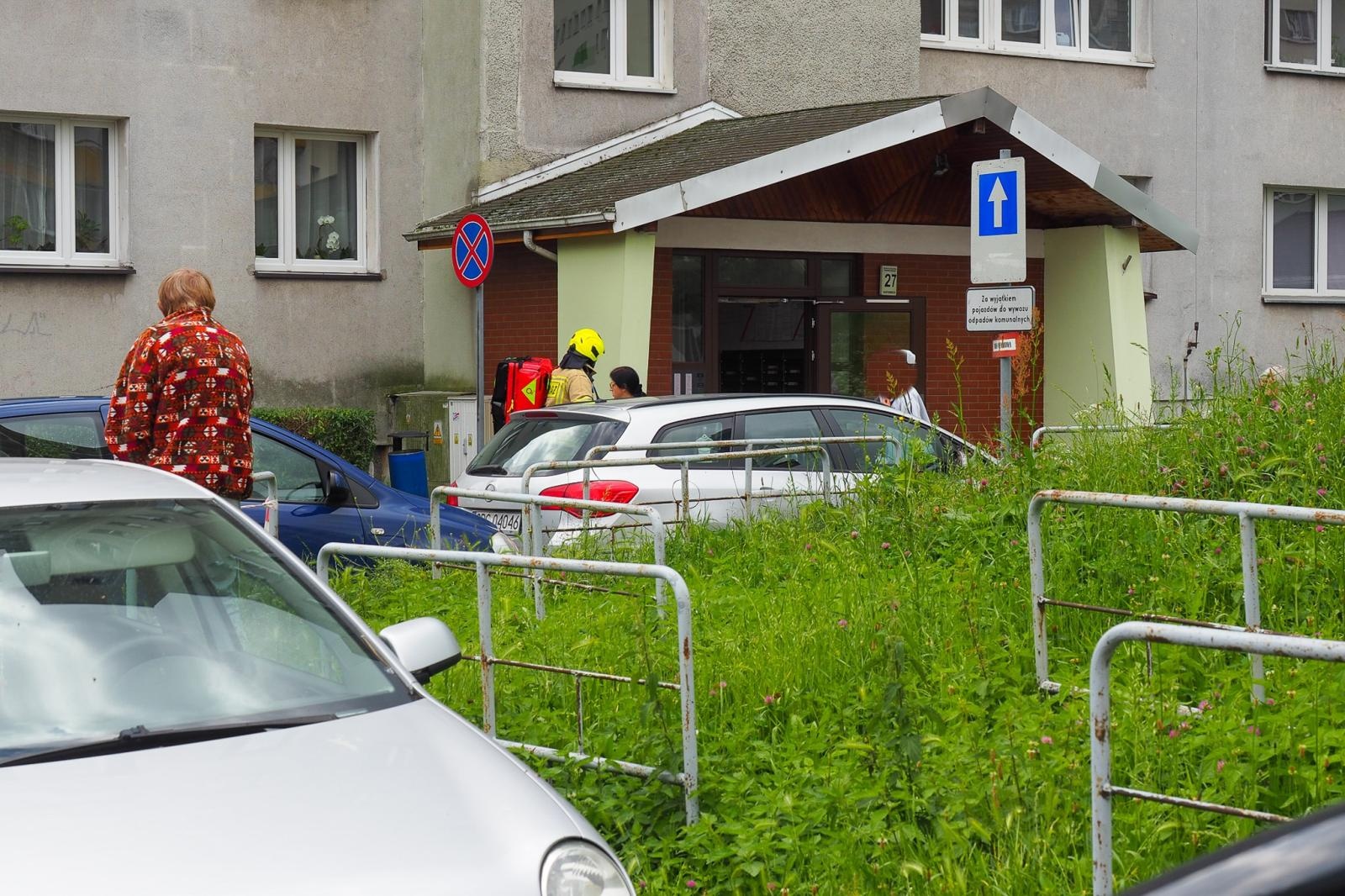 Zdjęcie w galerii na portalu naszraciborz.pl: Pożar mieszkania przy ul. Katowickiej w Raciborzu [FOTO i WIDEO] wiadomości z regionu