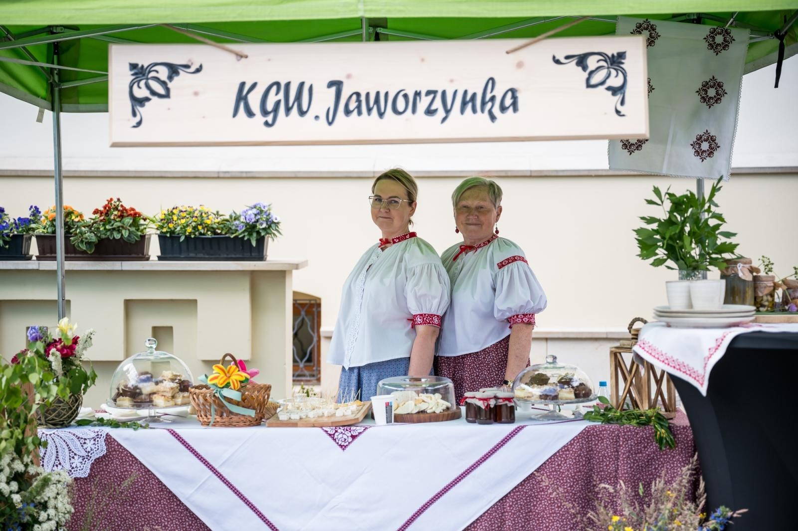 Zdjęcie w galerii na portalu naszraciborz.pl: Rudnickie Jabłonki najlepsze! Zwyciężyły w konkursie Polska smakuje na Zamku Piastowskim wiadomości z regionu