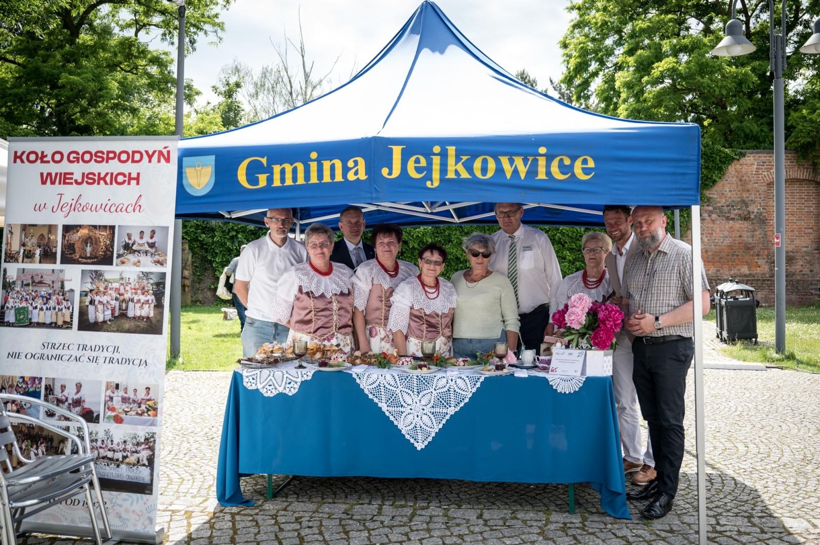 Zdjęcie w galerii na portalu naszraciborz.pl: Rudnickie Jabłonki najlepsze! Zwyciężyły w konkursie Polska smakuje na Zamku Piastowskim wiadomości z regionu