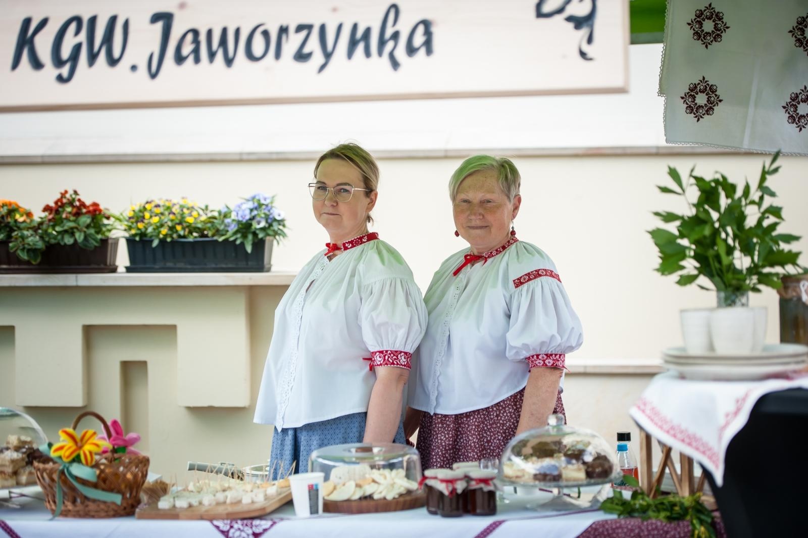 Zdjęcie w galerii na portalu naszraciborz.pl: Rudnickie Jabłonki najlepsze! Zwyciężyły w konkursie Polska smakuje na Zamku Piastowskim wiadomości z regionu