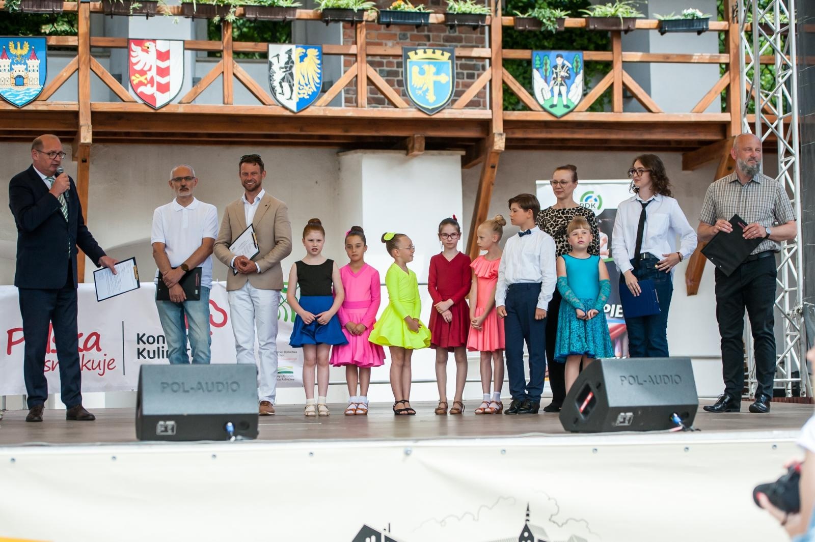 Zdjęcie w galerii na portalu naszraciborz.pl: Rudnickie Jabłonki najlepsze! Zwyciężyły w konkursie Polska smakuje na Zamku Piastowskim wiadomości z regionu