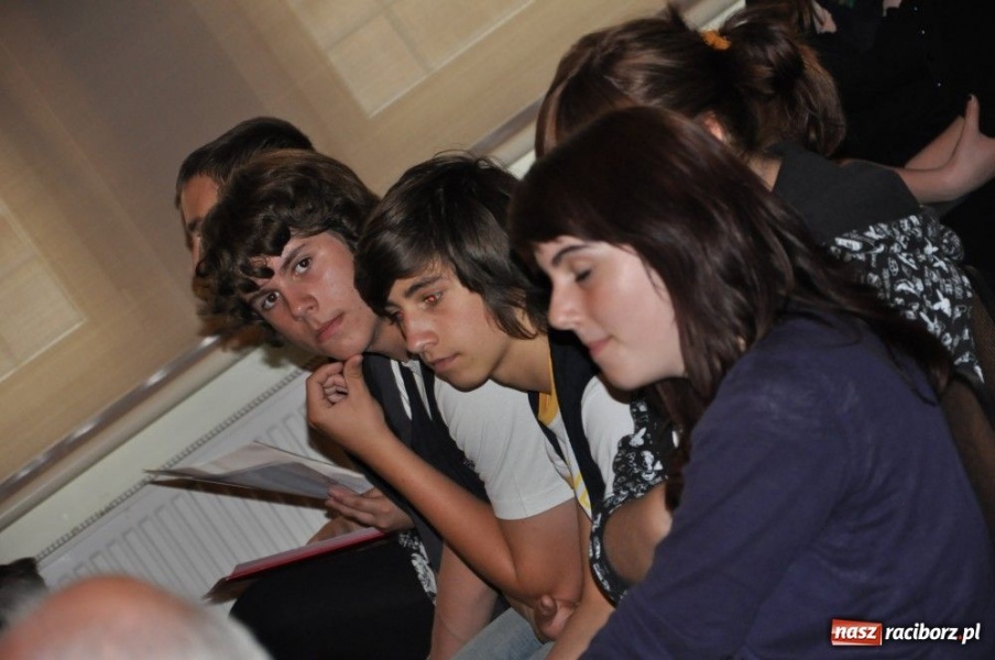 Zdjęcie w galerii na portalu naszraciborz.pl: Nagrodzeni za wspomnienia przodków wiadomości z regionu