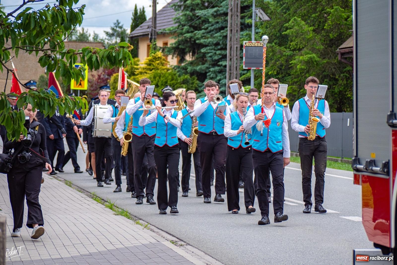 Zdjęcie w galerii na portalu naszraciborz.pl: 600 lat historii i jeden wieczór wspólnej zabawy w Górach Śląskich. Obchody na BIS! wiadomości z regionu
