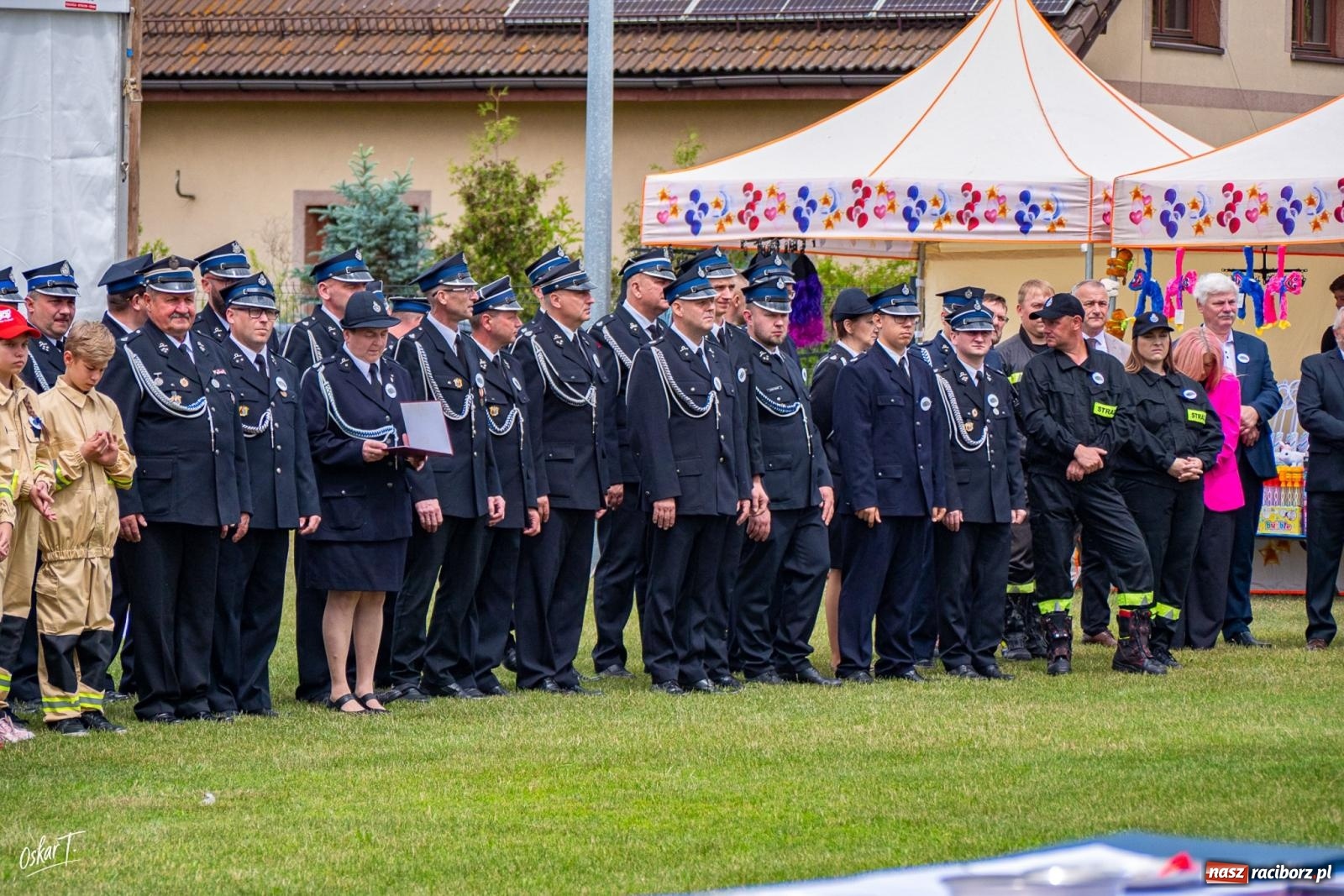 Zdjęcie w galerii na portalu naszraciborz.pl: 600 lat historii i jeden wieczór wspólnej zabawy w Górach Śląskich. Obchody na BIS! wiadomości z regionu