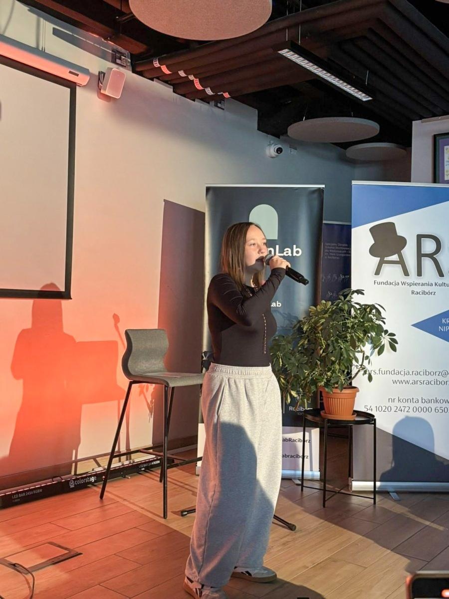 Zdjęcie w galerii na portalu naszraciborz.pl: Muzyczne święto Mamy i Taty w Urban Lab. Koncert Studia ARS wiadomości z regionu