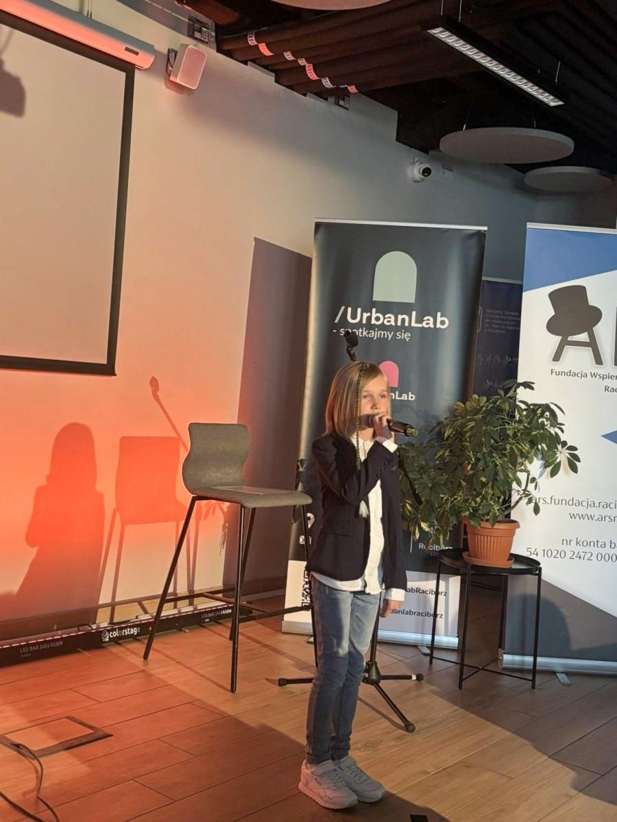 Zdjęcie w galerii na portalu naszraciborz.pl: Muzyczne święto Mamy i Taty w Urban Lab. Koncert Studia ARS wiadomości z regionu