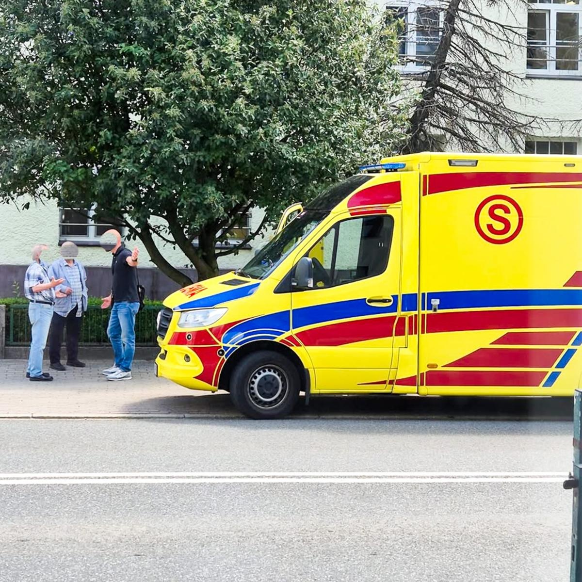 Zdjęcie w galerii na portalu naszraciborz.pl: Potrącenie dwóch 8-latków na ulicy Kozielskiej w Raciborzu. Policja wyjaśnia okoliczności zdarzenia [FOTO] wiadomości z regionu