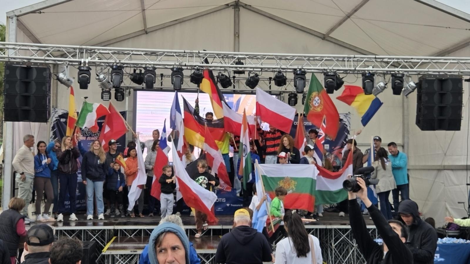 Zdjęcie w galerii na portalu naszraciborz.pl: Raciborzanki ruszają po kolejne punkty European SUP League. Cztery medalistki mistrzostw świata wystartują w Szwajcarii wiadomości z regionu