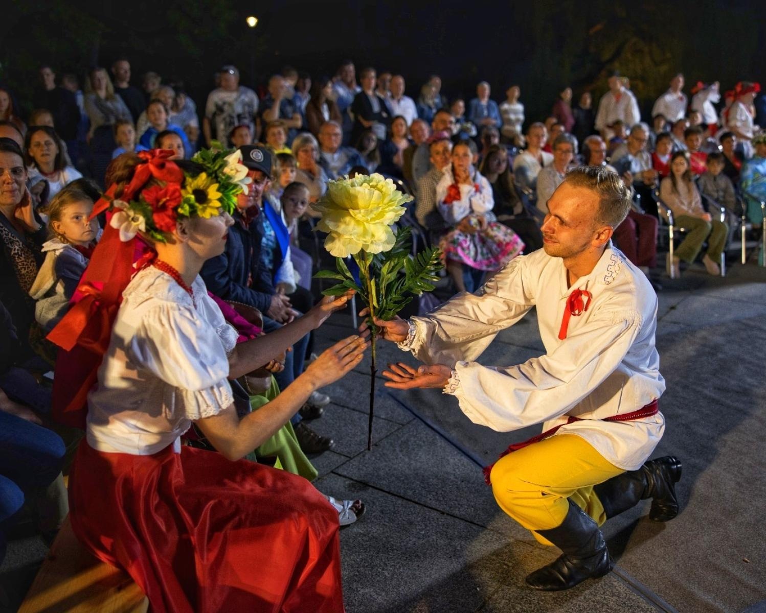 Zdjęcie w galerii na portalu naszraciborz.pl: Już jutro magiczna Noc Świętojańska w Parku Roth wiadomości z regionu
