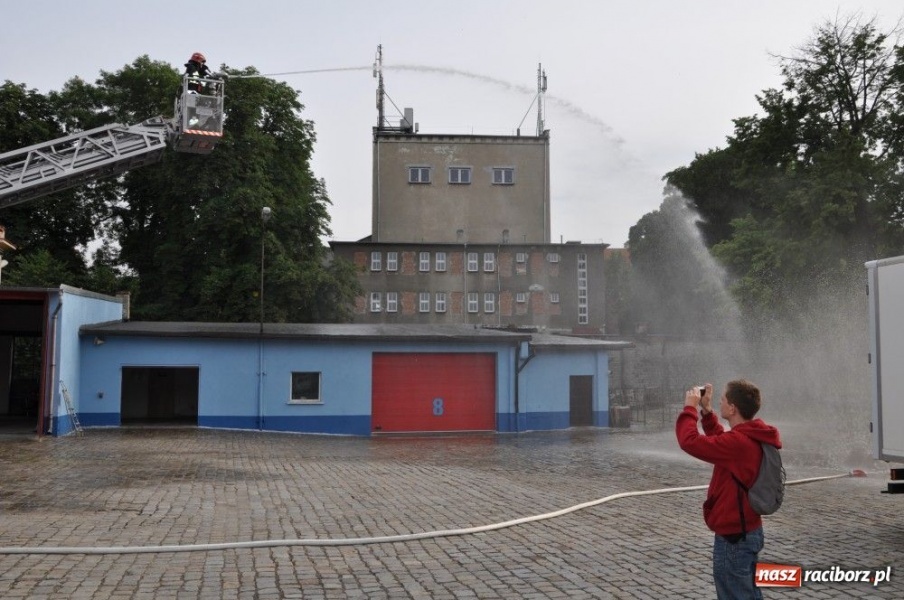 Zdjęcie w galerii na portalu naszraciborz.pl: Noc w muzeum ze św. Florianem wiadomości z regionu