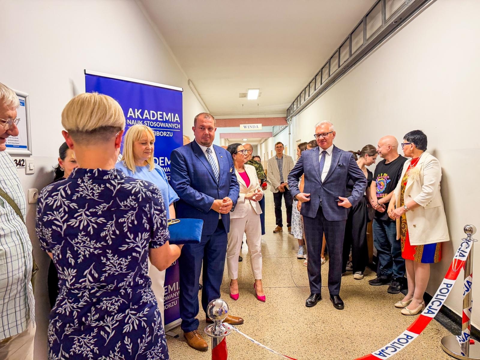 Zdjęcie w galerii na portalu naszraciborz.pl: Laboratorium śledcze w Raciborzu. Nowoczesna baza dydaktyczna ANS już otwarta wiadomości z regionu