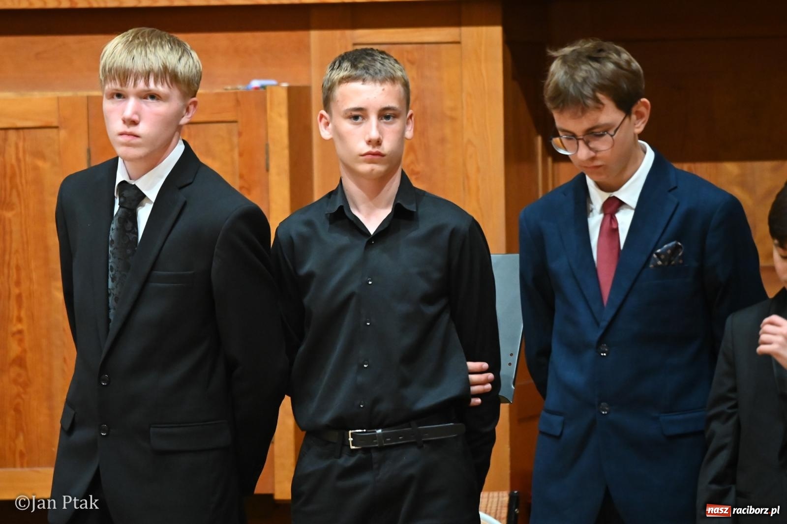 Zdjęcie w galerii na portalu naszraciborz.pl: Muzyczne zwieńczenie nauki: koncert dyplomantów PSM I stopnia w Raciborzu wiadomości z regionu