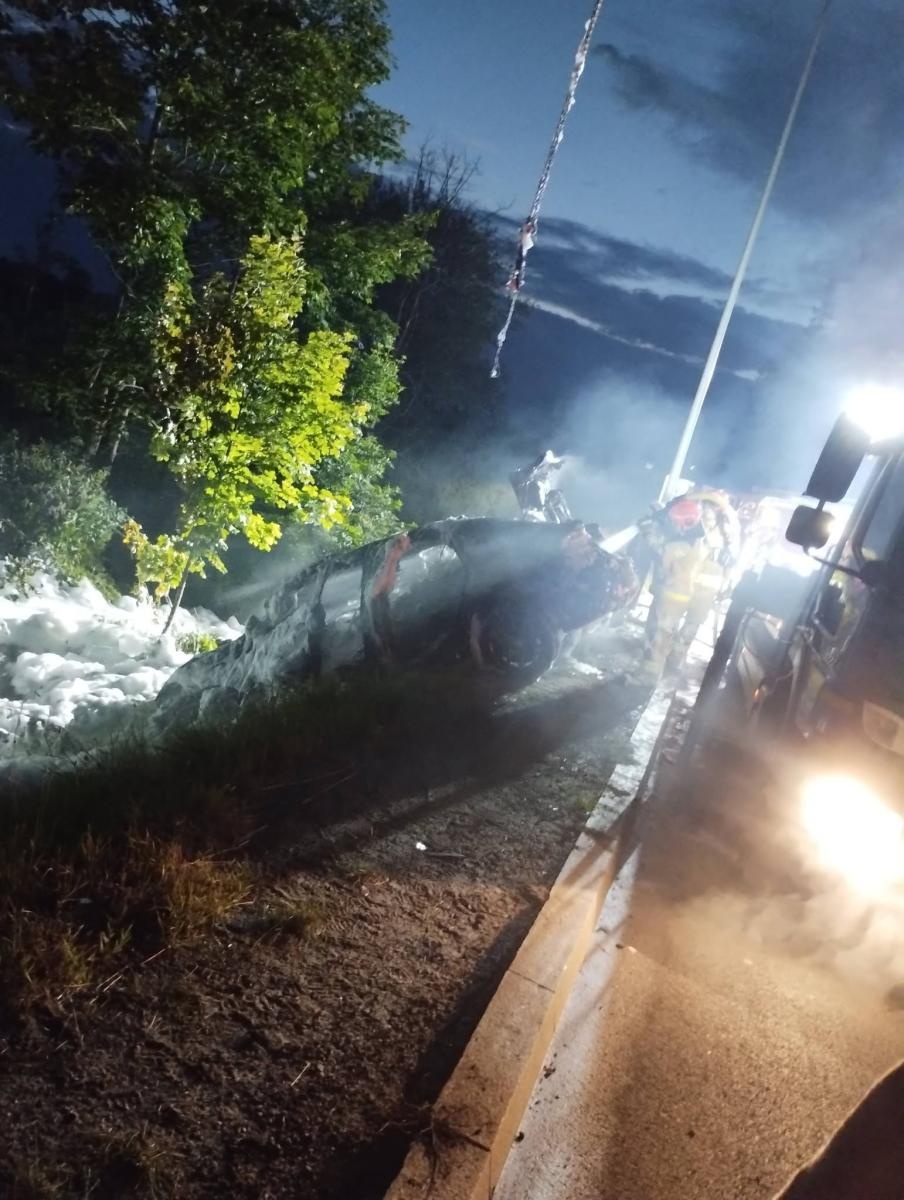 Zdjęcie w galerii na portalu naszraciborz.pl: Seria alarmów tlenku węgla i dwa pożary samochodów. Pracowita doba strażaków w powiecie raciborskim wiadomości z regionu
