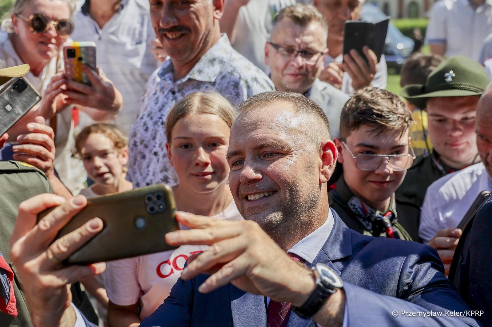 Zdjęcie w galerii na portalu naszraciborz.pl: Narodowy Dzień Powstań Śląskich. Prezydent Karol Nawrocki w gm. Lubomia wiadomości z regionu