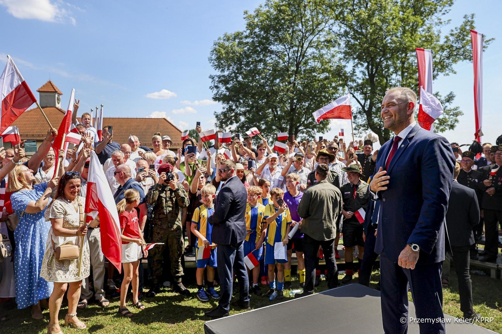 Zdjęcie w galerii na portalu naszraciborz.pl: Narodowy Dzień Powstań Śląskich. Prezydent Karol Nawrocki w gm. Lubomia wiadomości z regionu