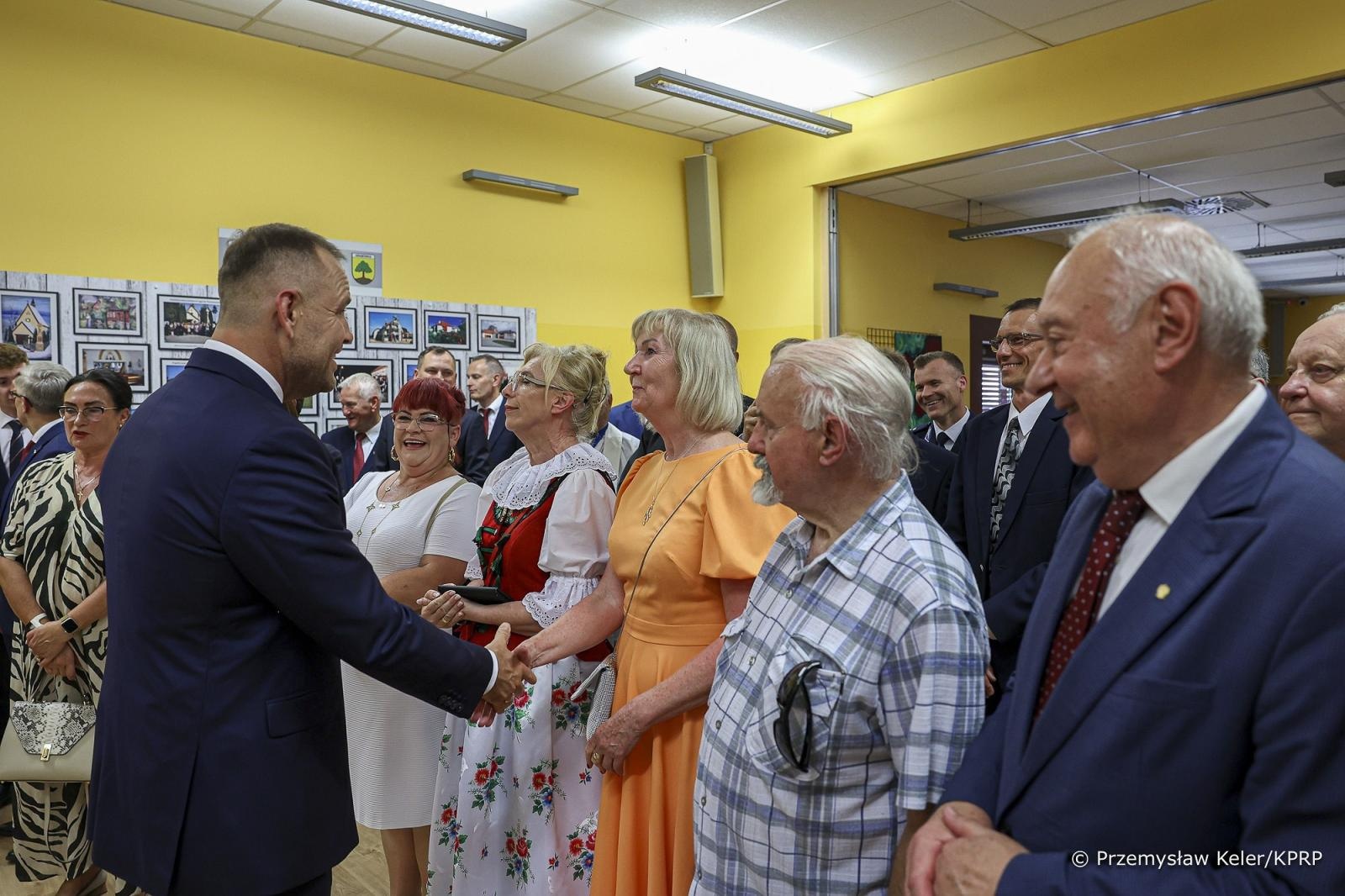 Zdjęcie w galerii na portalu naszraciborz.pl: Narodowy Dzień Powstań Śląskich. Prezydent Karol Nawrocki w gm. Lubomia wiadomości z regionu