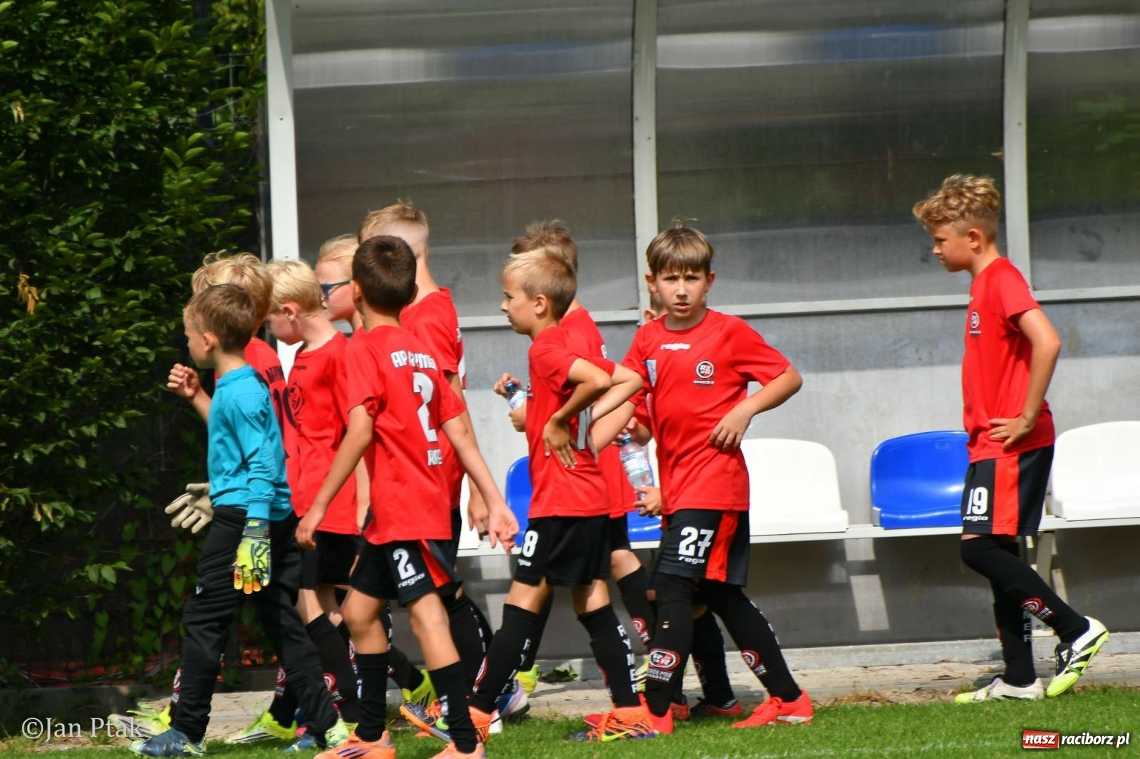 Zdjęcie w galerii na portalu naszraciborz.pl: Młody Widzew bezkonkurencyjny w Raciborzu. Zwyciężył w międzynarodowym V4Cup [FOTO] wiadomości z regionu
