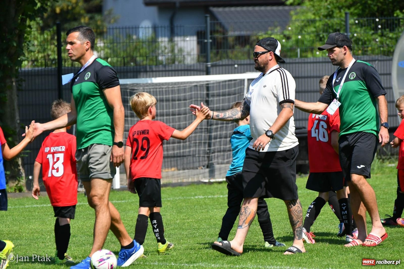 Zdjęcie w galerii na portalu naszraciborz.pl: Młody Widzew bezkonkurencyjny w Raciborzu. Zwyciężył w międzynarodowym V4Cup [FOTO] wiadomości z regionu