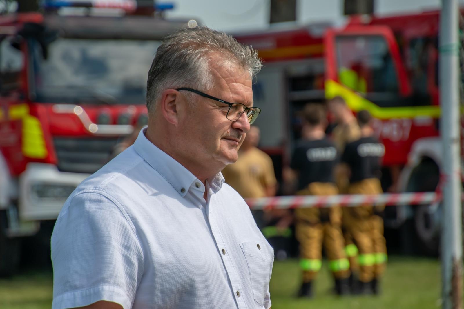 Zdjęcie w galerii na portalu naszraciborz.pl: Roszków, Owsiszcze i Bolesław z Pucharami Wójta Gminy Krzyżanowice wiadomości z regionu
