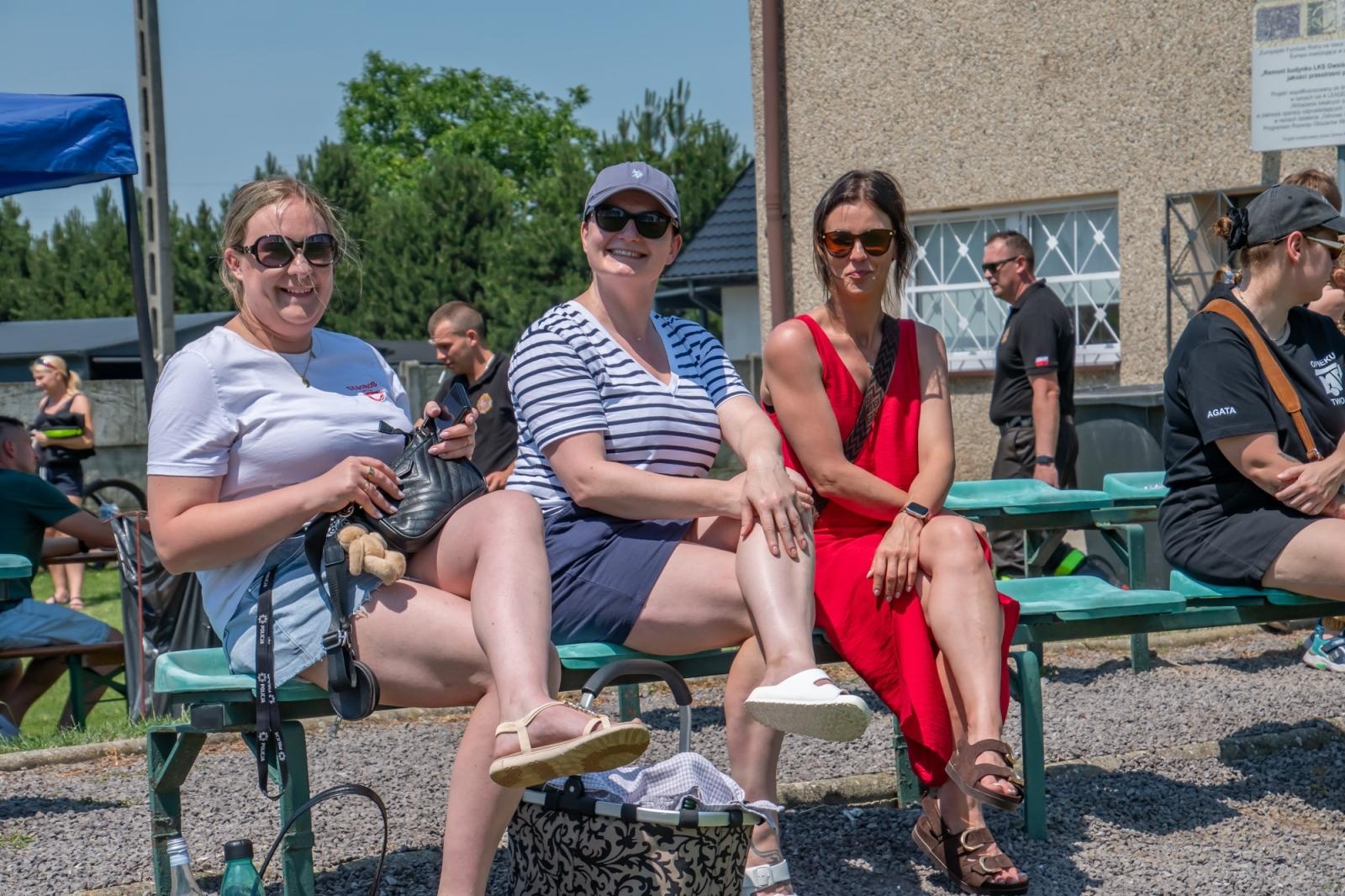 Zdjęcie w galerii na portalu naszraciborz.pl: Roszków, Owsiszcze i Bolesław z Pucharami Wójta Gminy Krzyżanowice wiadomości z regionu