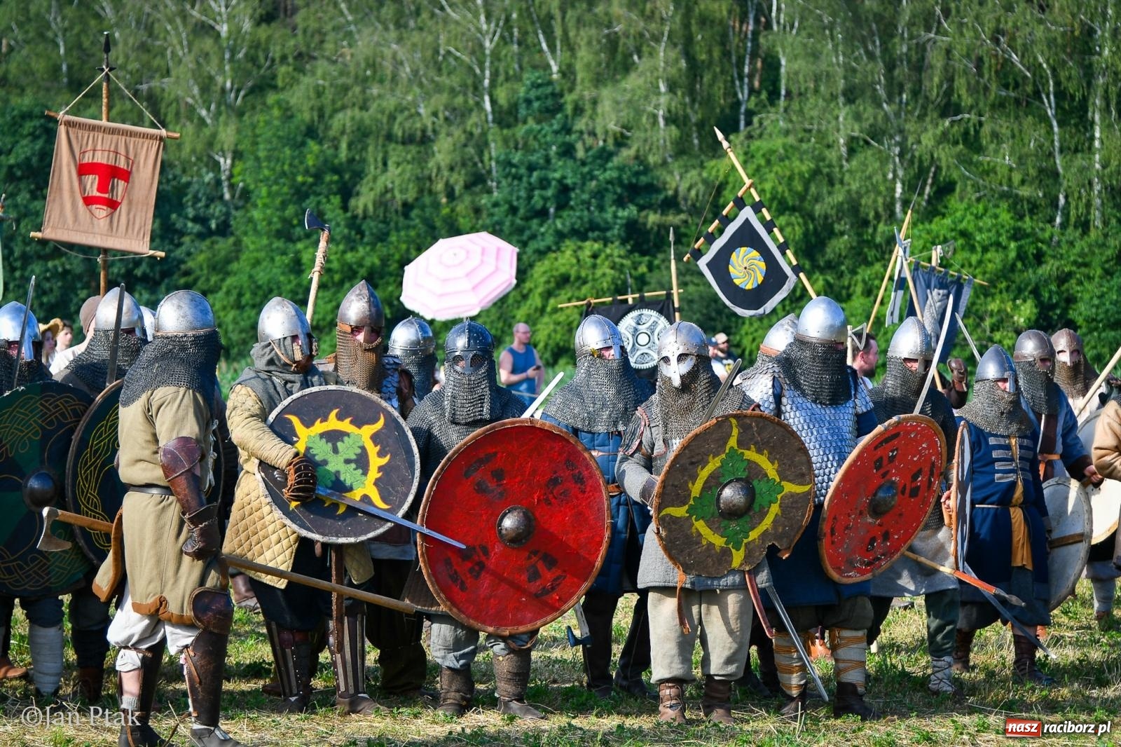 Zdjęcie w galerii na portalu naszraciborz.pl: Dzień średniowiecznych emocji w obiektywie [FOTO i WIDEO] wiadomości z regionu