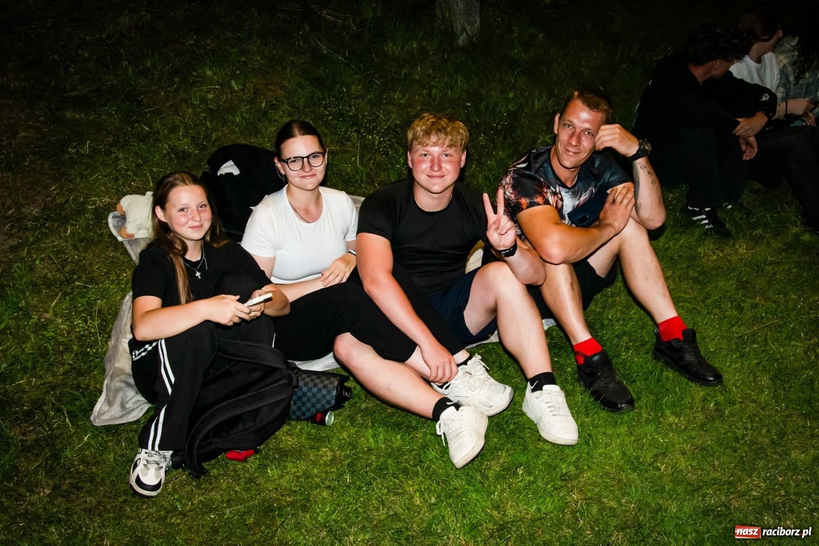 Zdjęcie w galerii na portalu naszraciborz.pl: Bój o rekord toru. Samborowice najlepsze na nocnych zawodach w Bolesławiu wiadomości z regionu