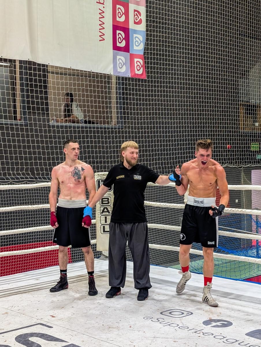 Zdjęcie w galerii na portalu naszraciborz.pl: Wielki triumf zawodników Łamatora Racibórz w Bieruniu. Drużynowe wicemistrzostwo na Super League Fights wiadomości z regionu