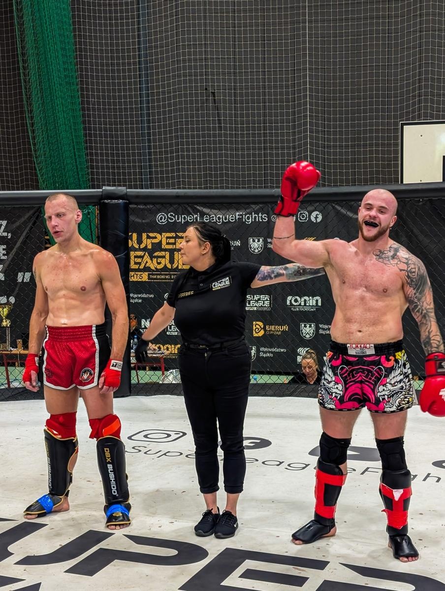 Zdjęcie w galerii na portalu naszraciborz.pl: Wielki triumf zawodników Łamatora Racibórz w Bieruniu. Drużynowe wicemistrzostwo na Super League Fights wiadomości z regionu