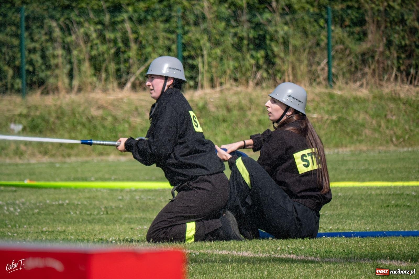 Zdjęcie w galerii na portalu naszraciborz.pl: Upał, emocje i walka do końca. Strażacy rywalizowali w Raszczycach [FOTO] wiadomości z regionu