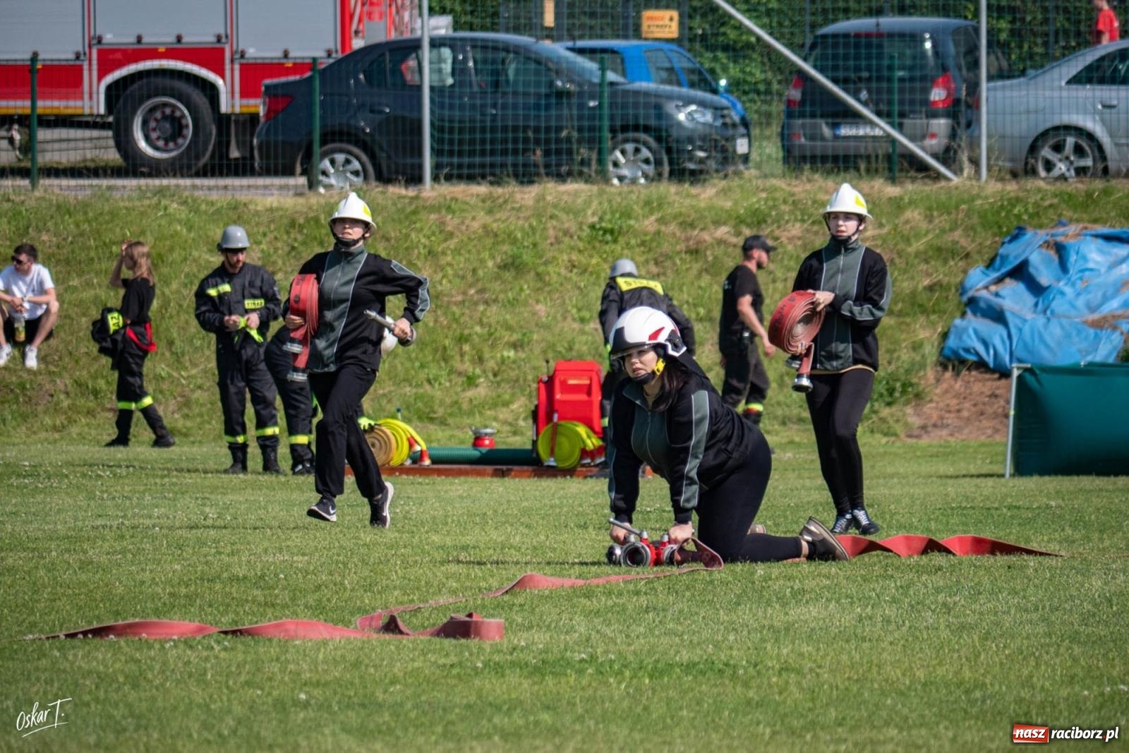 Zdjęcie w galerii na portalu naszraciborz.pl: Upał, emocje i walka do końca. Strażacy rywalizowali w Raszczycach [FOTO] wiadomości z regionu