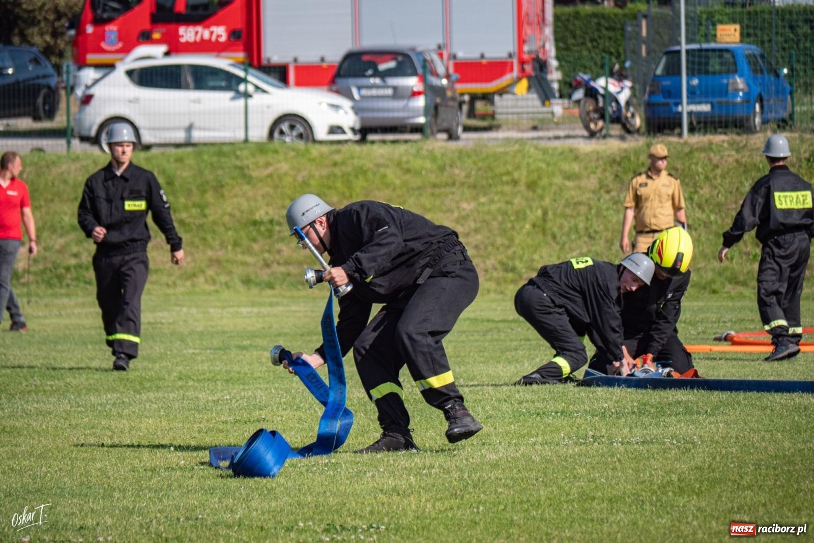 Zdjęcie w galerii na portalu naszraciborz.pl: Upał, emocje i walka do końca. Strażacy rywalizowali w Raszczycach [FOTO] wiadomości z regionu