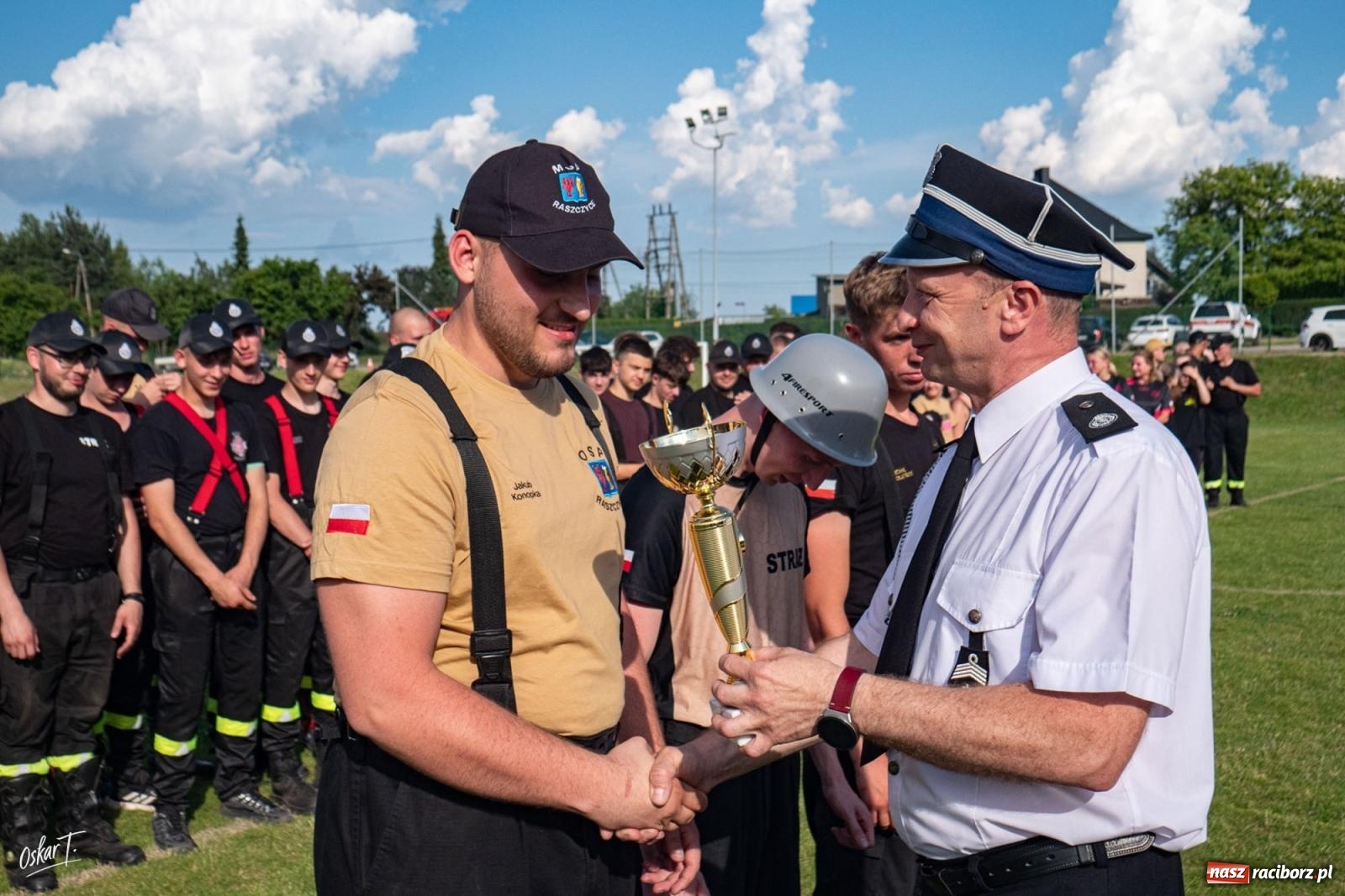 Zdjęcie w galerii na portalu naszraciborz.pl: Upał, emocje i walka do końca. Strażacy rywalizowali w Raszczycach [FOTO] wiadomości z regionu
