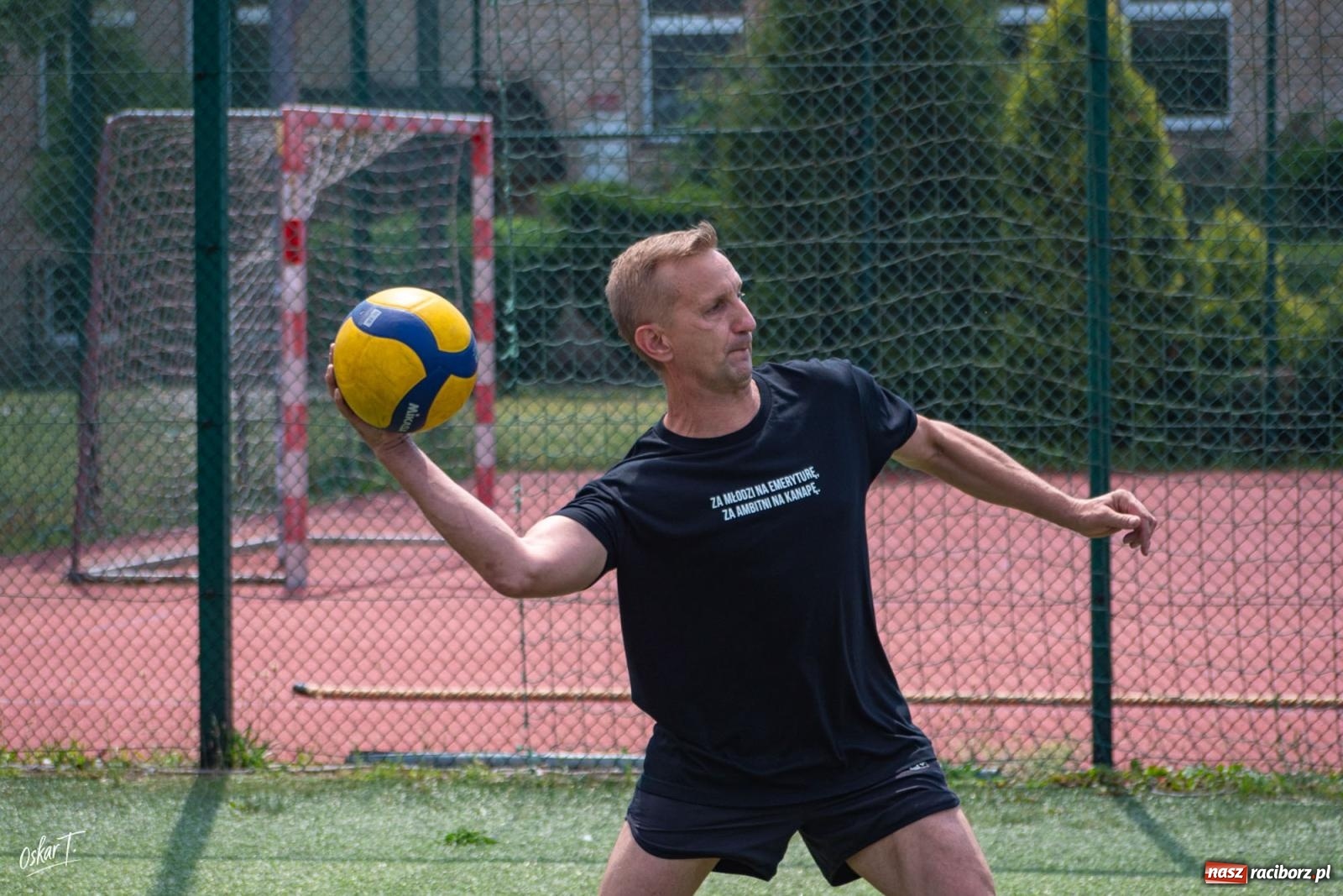 Zdjęcie w galerii na portalu naszraciborz.pl: Dwa ognie rozpoczęły Podwórkową Ligę Sołectw Gminy Nędza 2026 [FOTO] wiadomości z regionu