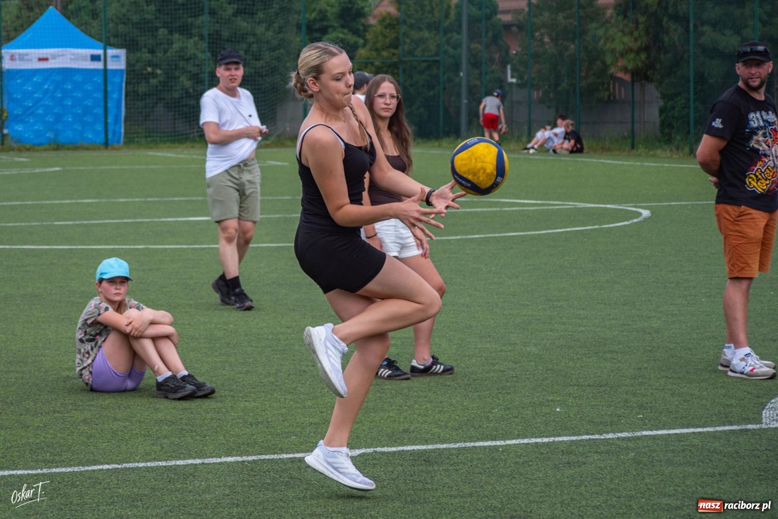 Zdjęcie w galerii na portalu naszraciborz.pl: Dwa ognie rozpoczęły Podwórkową Ligę Sołectw Gminy Nędza 2026 [FOTO] wiadomości z regionu