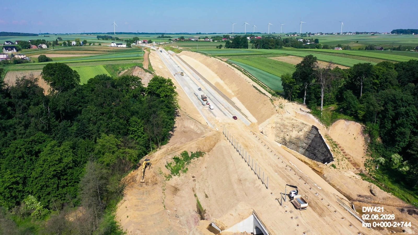 Zdjęcie w galerii na portalu naszraciborz.pl: Nowy most Grzegorzowice–Ciechowice rośnie w oczach. Zaawansowanie prac sięgnęło 90 procent wiadomości z regionu