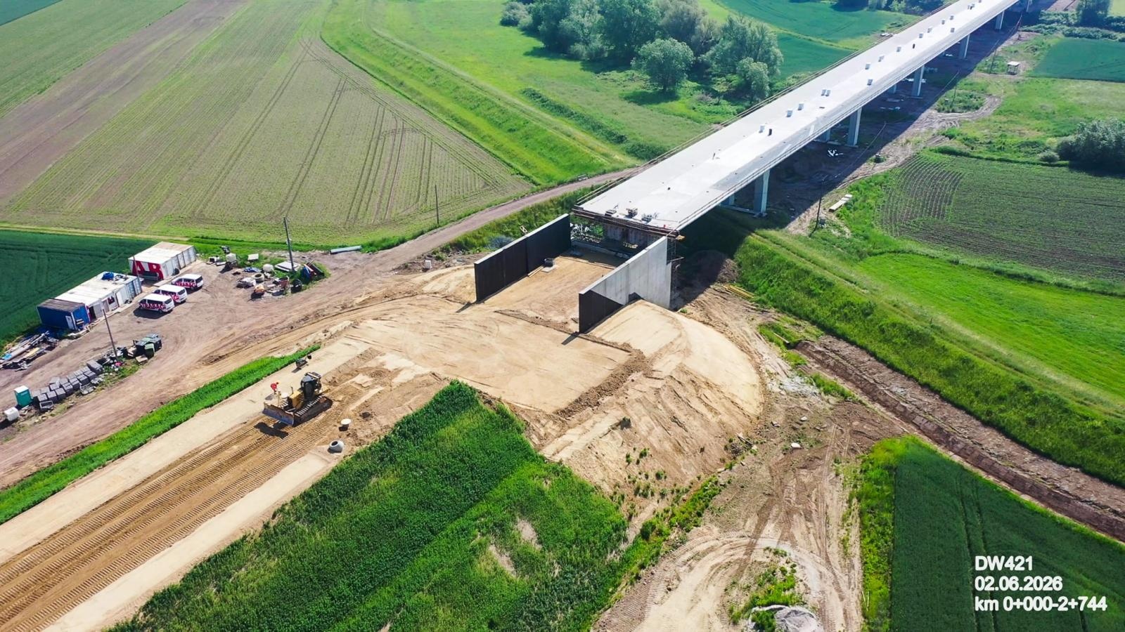 Zdjęcie w galerii na portalu naszraciborz.pl: Nowy most Grzegorzowice–Ciechowice rośnie w oczach. Zaawansowanie prac sięgnęło 90 procent wiadomości z regionu
