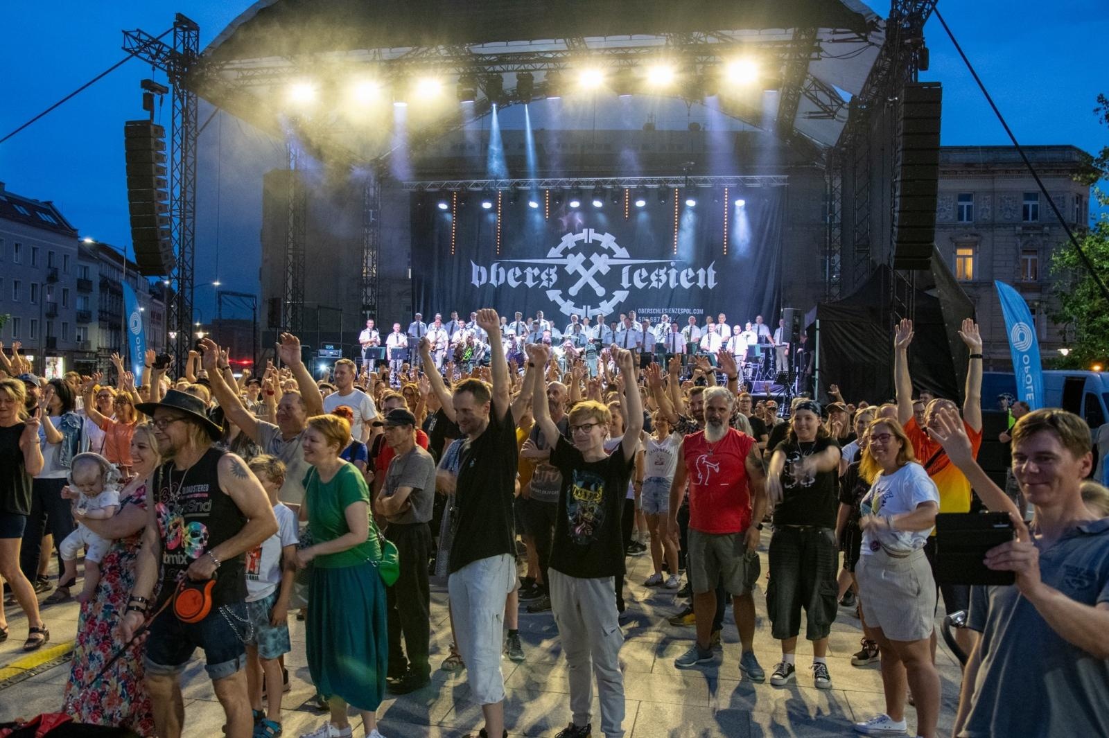 Zdjęcie w galerii na portalu naszraciborz.pl: 22 czerwca funkcjonariusze Śląskiego Oddziału SG uroczyście obchodzili w Opolu 35. rocznicę powstania Straży Granicznej. wiadomości z regionu