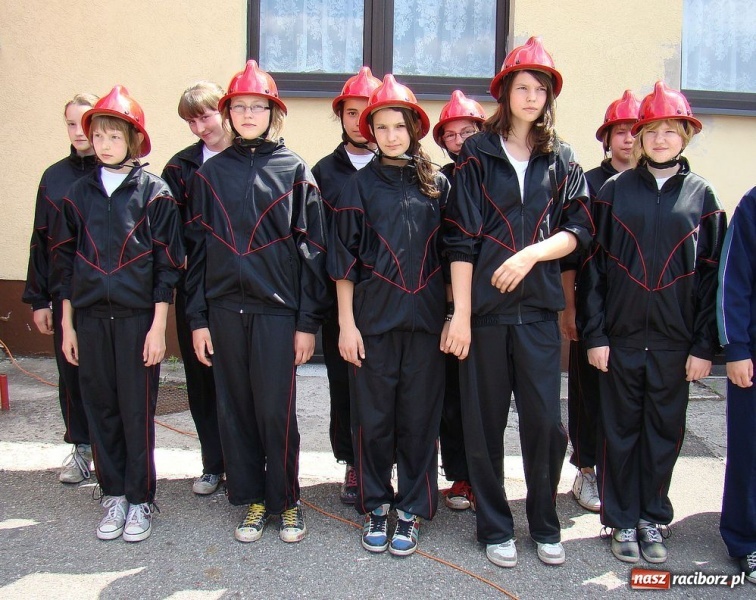 Zdjęcie w galerii na portalu naszraciborz.pl: W Jankowicach zmagali się strażacy wiadomości z regionu