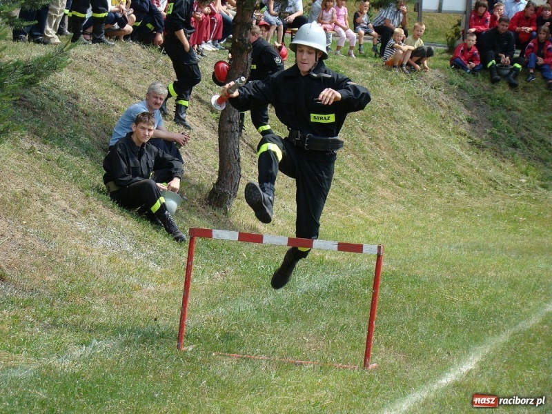 Zdjęcie w galerii na portalu naszraciborz.pl: W Jankowicach zmagali się strażacy wiadomości z regionu